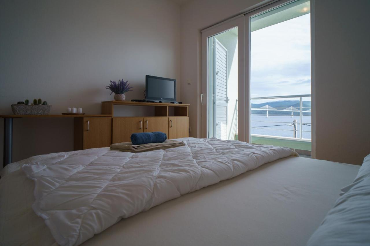 Apartment “Bel Ponte” 코마르나 외부 사진